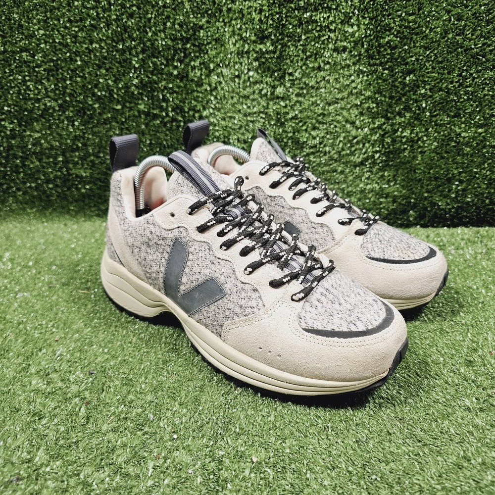 VEJA Venturi Flannel Snow Graphite Grey Athletic Comfort Sneakers Womens 10